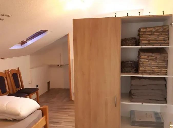 Monteurzimmer Ausma -