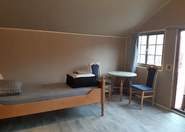 Appartement Monteurzimmer Ausma - *